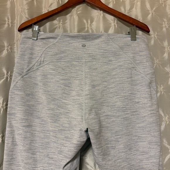 Lululemon Train Times 7/8 Pant Leggings
Wee Are From Space Grey White - Picture 5 of 12